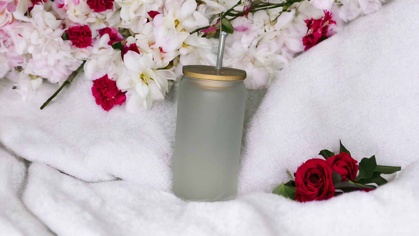 Frosted glass with bamboo lid & plastic straw